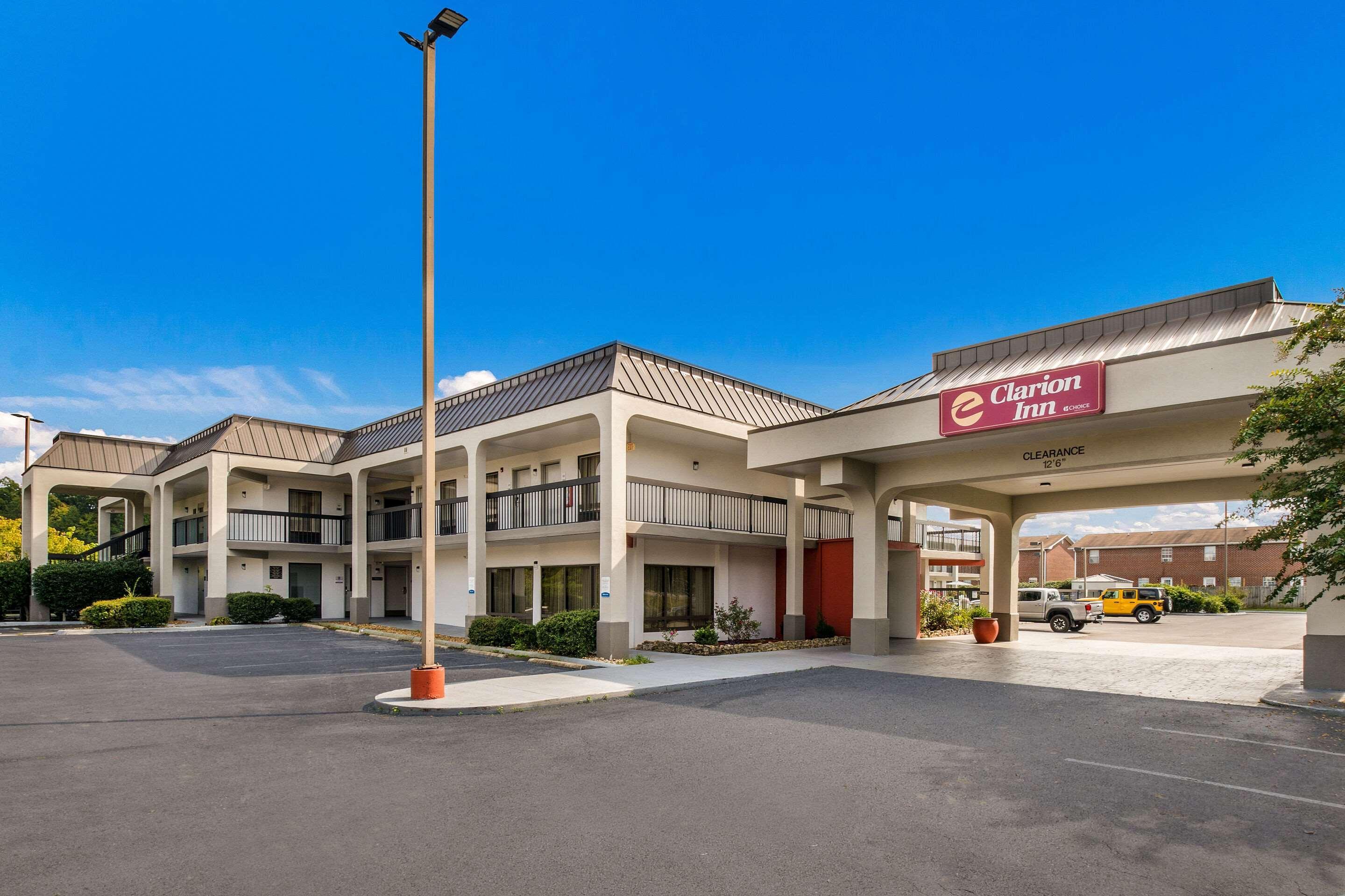 Clarion Inn Cleveland Near University Exterior foto